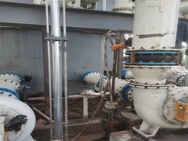 南宝镇设备基础沉降下沉注浆加固增加荷载